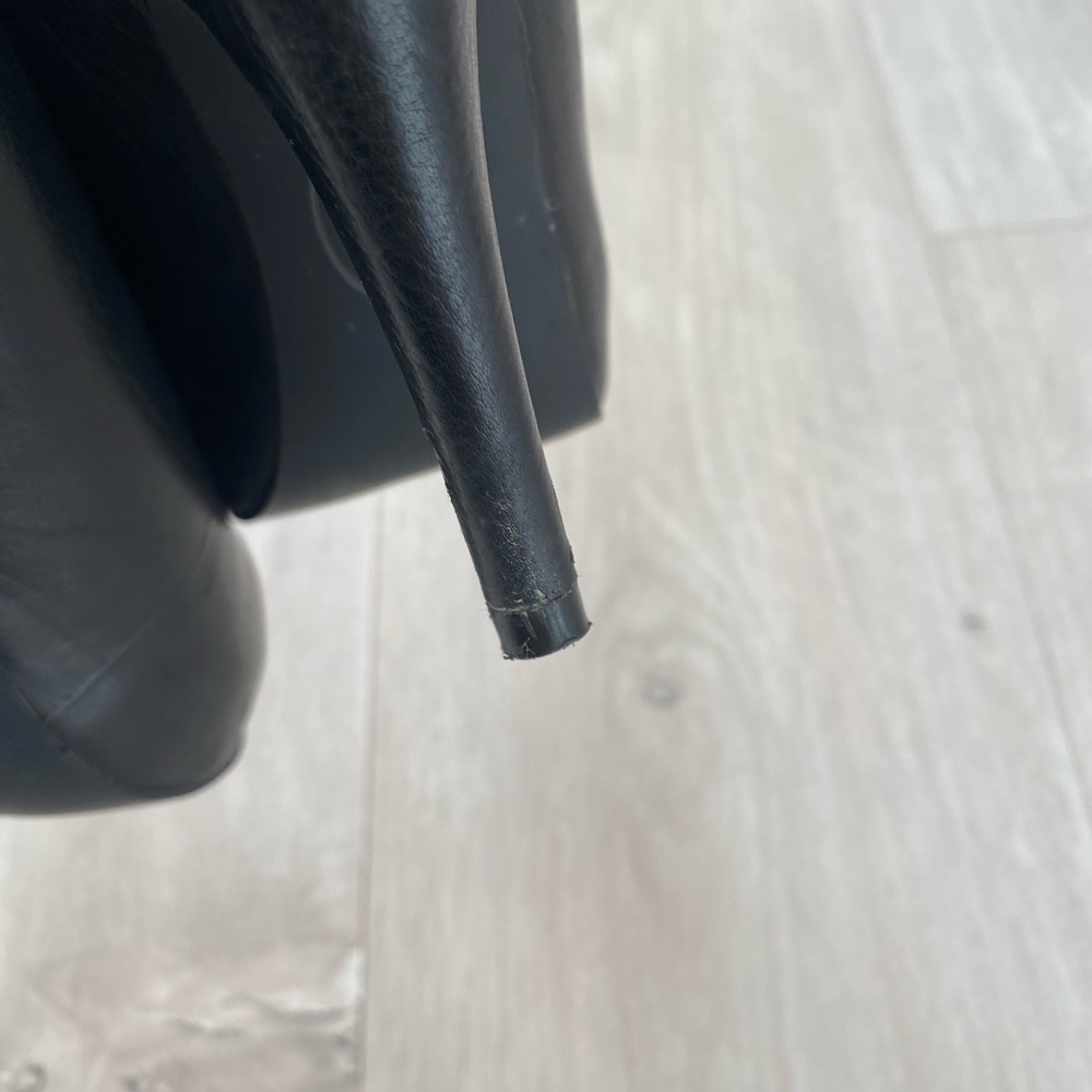 ASH✨ - Picture 7 of 10